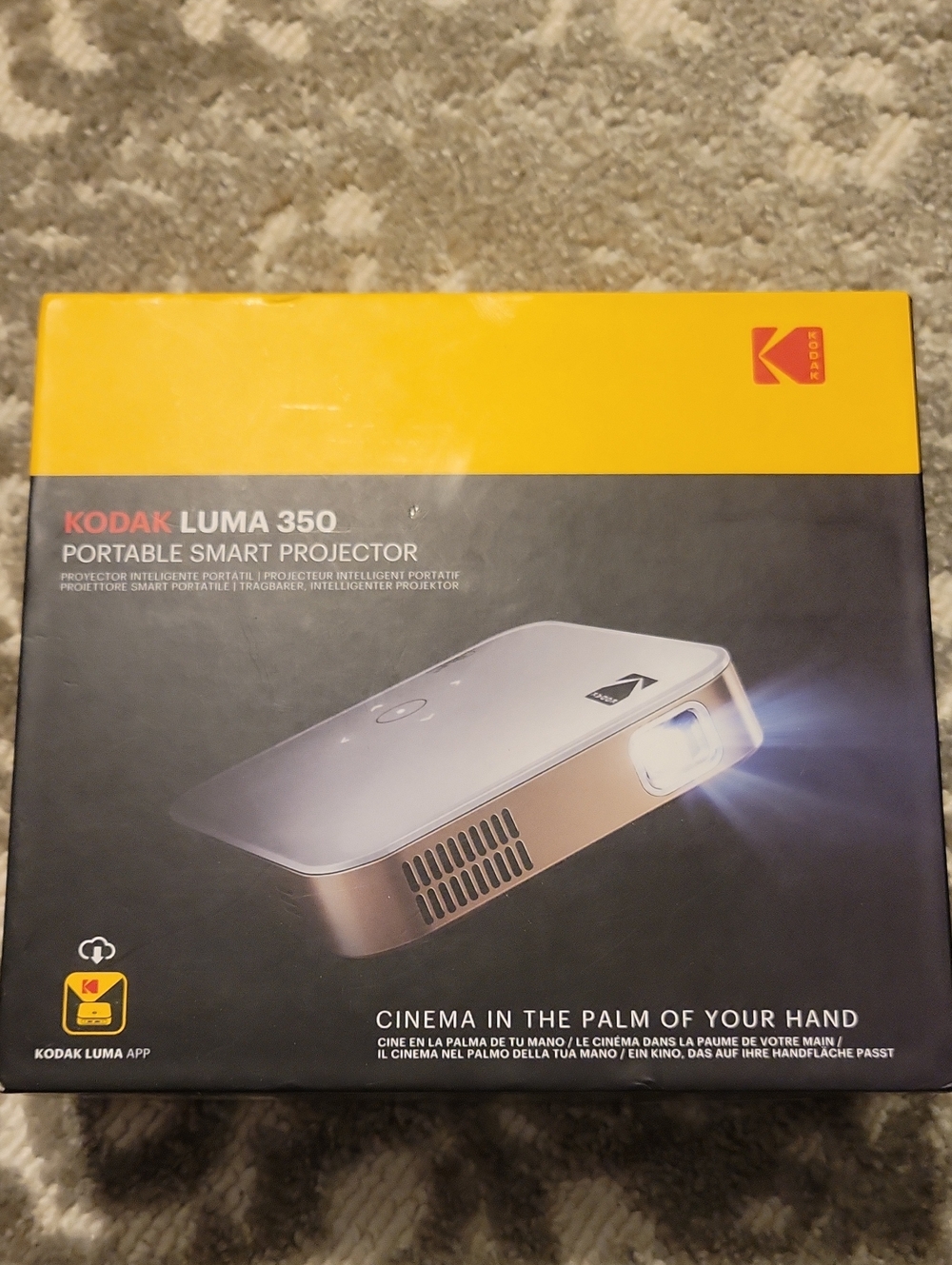 Kodak Luma 350 Portable Projector - White and Gold